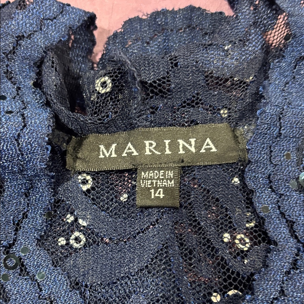 MARINA NWT Elegant Navy Long Sleeve Lace Dress - Picture 9 of 11